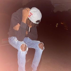 Meet your Posher, Felix